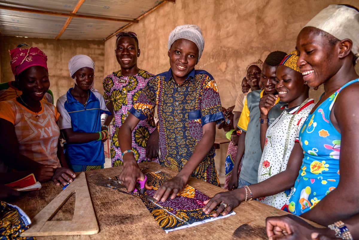 Apprentissage avec Compassion: une formule qui marche aussi au Burkin Faso